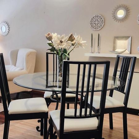 Rias Baixas En Ribeira Piso Centrico Con Parking Y Wifi Apartment Exterior photo